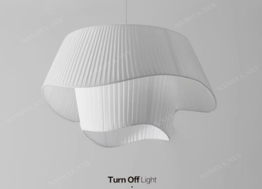 chiếc đèn chùm với thiết kế kiểu dáng là một chiếc nón với những đường vân gấp nếp môt cách tinh tế, chiếc đèn mang phong cách hiện đại và tôigianr nên phù hợp với nhiểu không gian khác nhau