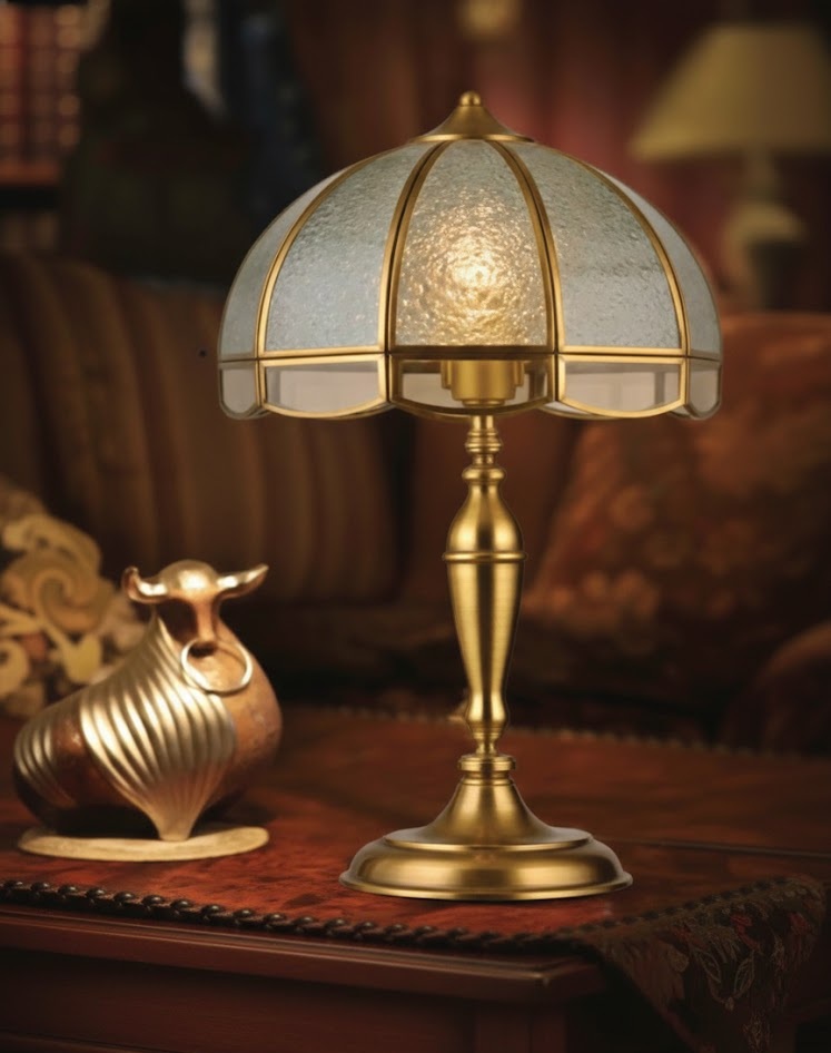 Đèn Bàn Cổ Điển Thân Đồng Cao Cấp DBCD5001