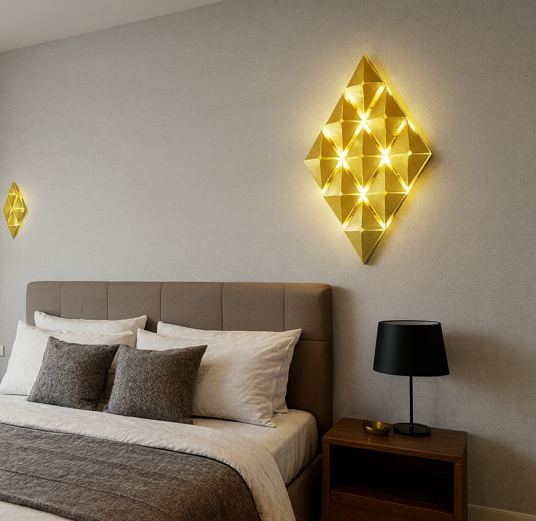 Đèn Treo Tường Kim Cương Vàng GT425