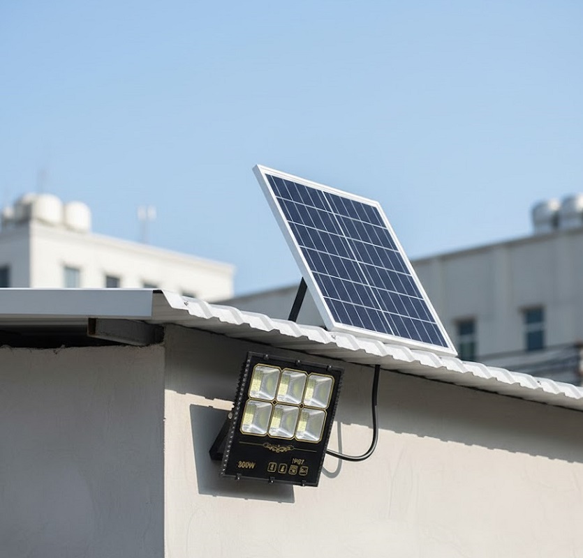 Đèn năng lượng mặt trời NL39