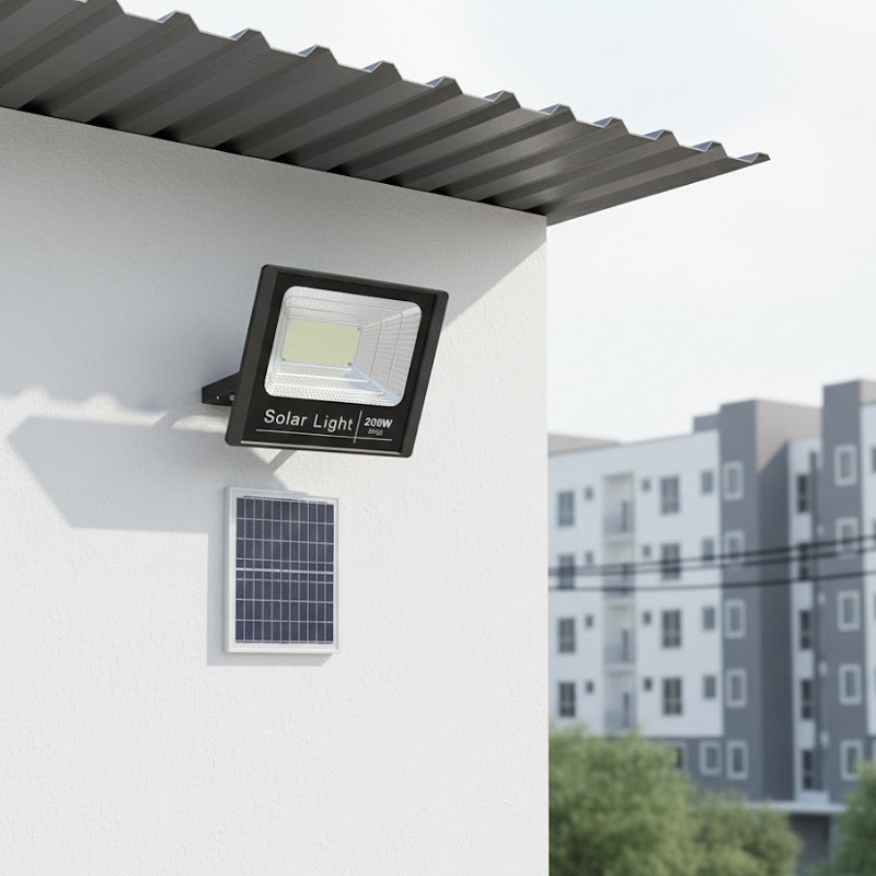 Đèn năng lượng mặt trời SNT5578