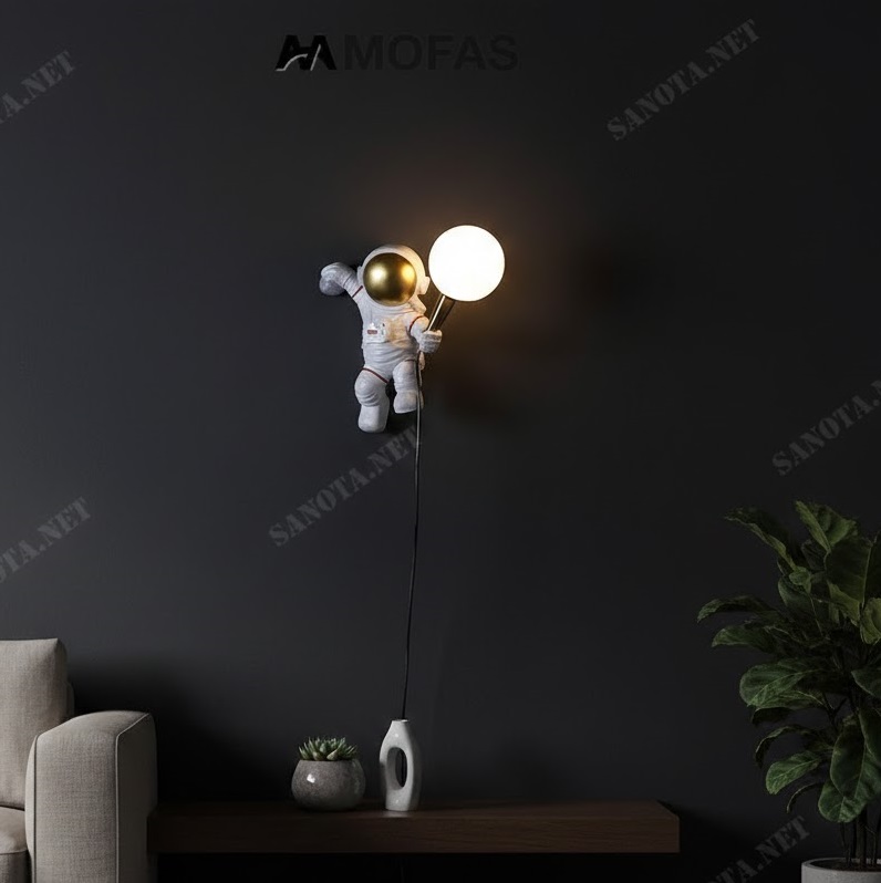 Đèn Tường Phi Hành Gia SNT1763
