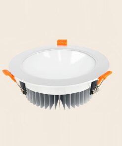 Đèn âm trần downlight bao gồm DIM 20W DL-E20 có hai màu chủ đạo là xám và trắng, được chế tạo từ nhôm tản nhiệt và vỏ đèn hợp kim nhôm