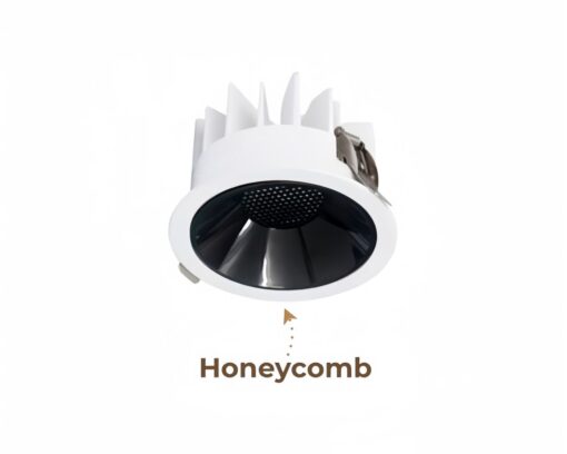 Đèn âm trần chóa đen bóng 12W DL3P-CW12 có thể tích hợp thêm phụ kiện Honeycomb để giảm độ chói và tập trung ánh sáng tốt hơn. Phù hợp cho không gian như nhà hàng, khách sạn hoặc phòng khách sang trọ