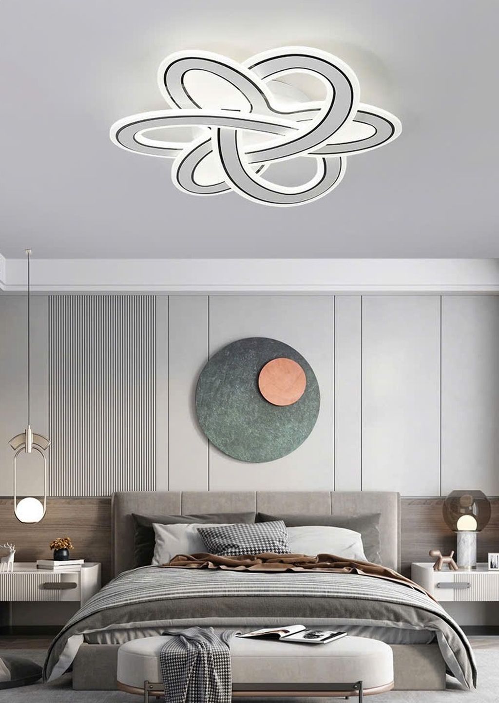 Ngay từ cái nhìn đầu tiên, mẫu đèn trần LED này đã gây ấn tượng mạnh bởi hình khối hình học lồng ghép đầy nghệ thuật, tạo cảm giác chuyển động không ngừng và chiều sâu thị giác. Ánh sáng LED trắng dịu được phân bố đều khắp các khung đèn, mang đến hiệu ứng ánh sáng mượt mà, không chói mắt, phù hợp cho cả không gian nghỉ ngơi và làm việc.