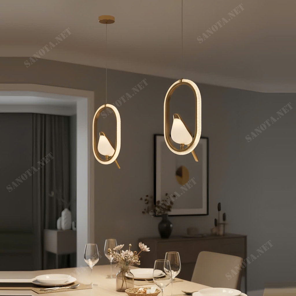 Đèn chùm bàn ăn chim hộc là sự kết hợp hoàn hảo giữa nghệ thuật tạo hình tinh tế và công nghệ chiếu sáng led tiên tiến, mang đến cho không gian sống nét thanh thoát, nhẹ nhàng và sang trọng.