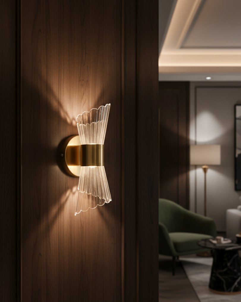 sở hữu thiết kế độc đáo với kiểu dáng hài hòa. Lấy cảm hứng từ những đường sóng mềm mịn.