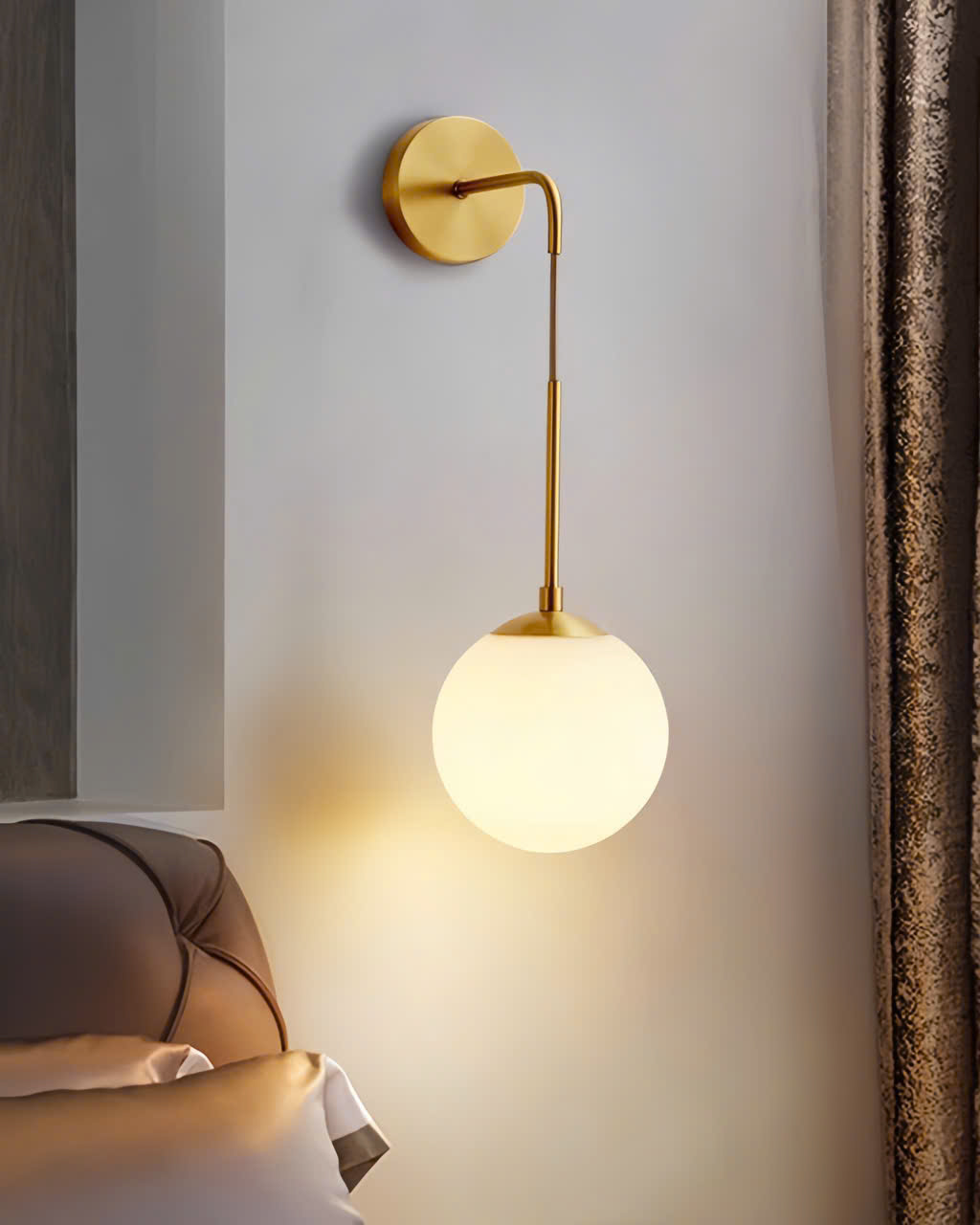 Đèn tường thả hình quả cầu đục hiện đại SNT6125