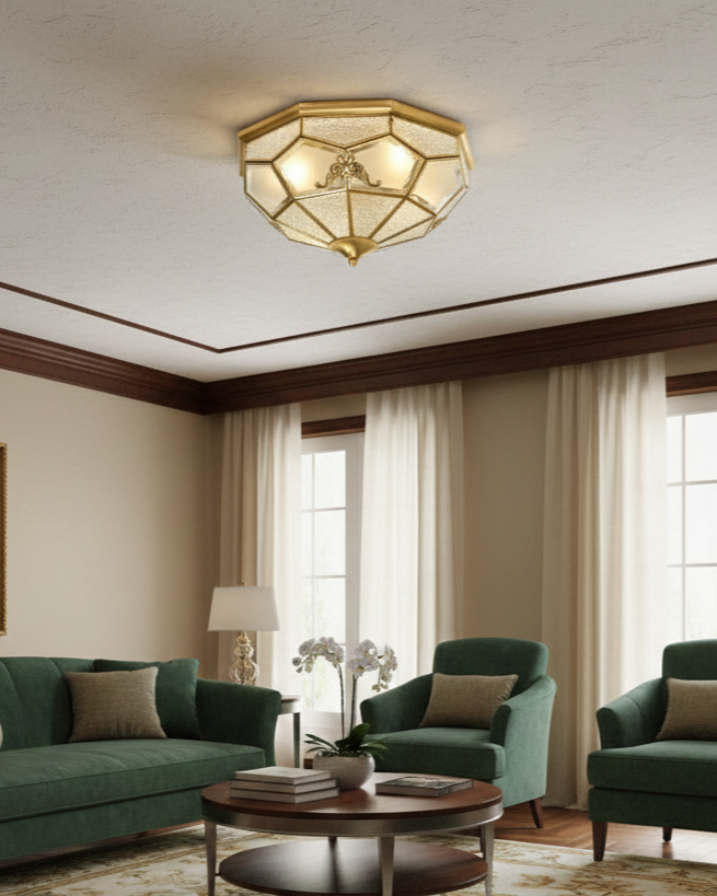 Đèn ốp trần đồng hoa văn cổ điển SNT6187 sở hữu kiểu dáng bát úp quen thuộc. Được ghép từ nhiều mảng kính hình học tạo nên bố cục đối xứng đẹp mắt....