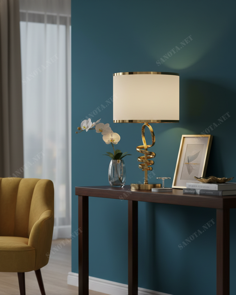 Đèn bàn thân hợp kim lò xo SNT6213 mang vẻ ngoài lộng lẫy và tinh tế. Thân đèn là điểm nhấn độc đáo nhất, được chế tác từ kim loại cao cấp....