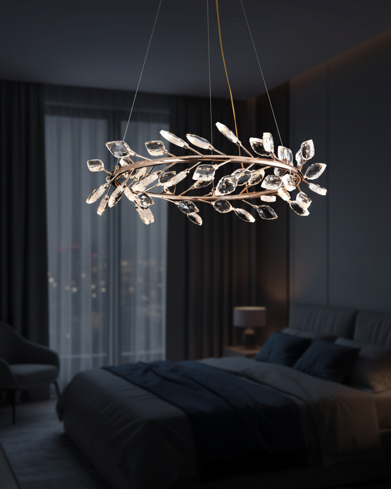 Đèn chùm pha lê cành lá vàng kim SNT6239 là một tác phẩm nghệ thuật ánh sáng tinh tế. Mang phong cách hiện đại kết hợp nét mềm mại, gần gũi....