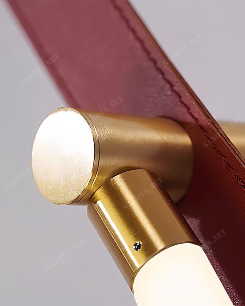 Đèn thả dây da đan nghệ thuật SNT6307 nổi bật với cấu trúc treo trần lạ mắt. Mô phỏng hình ảnh những chiếc dây đai được uốn cong duyên dáng...